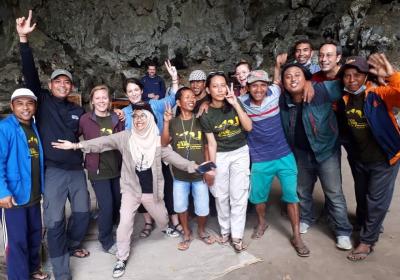 Photo of Paige with part of the Liang Bua Team in Indonesia.