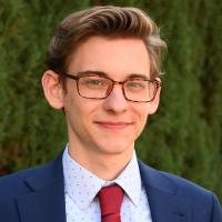 Head Shot of Nathaniel Ross